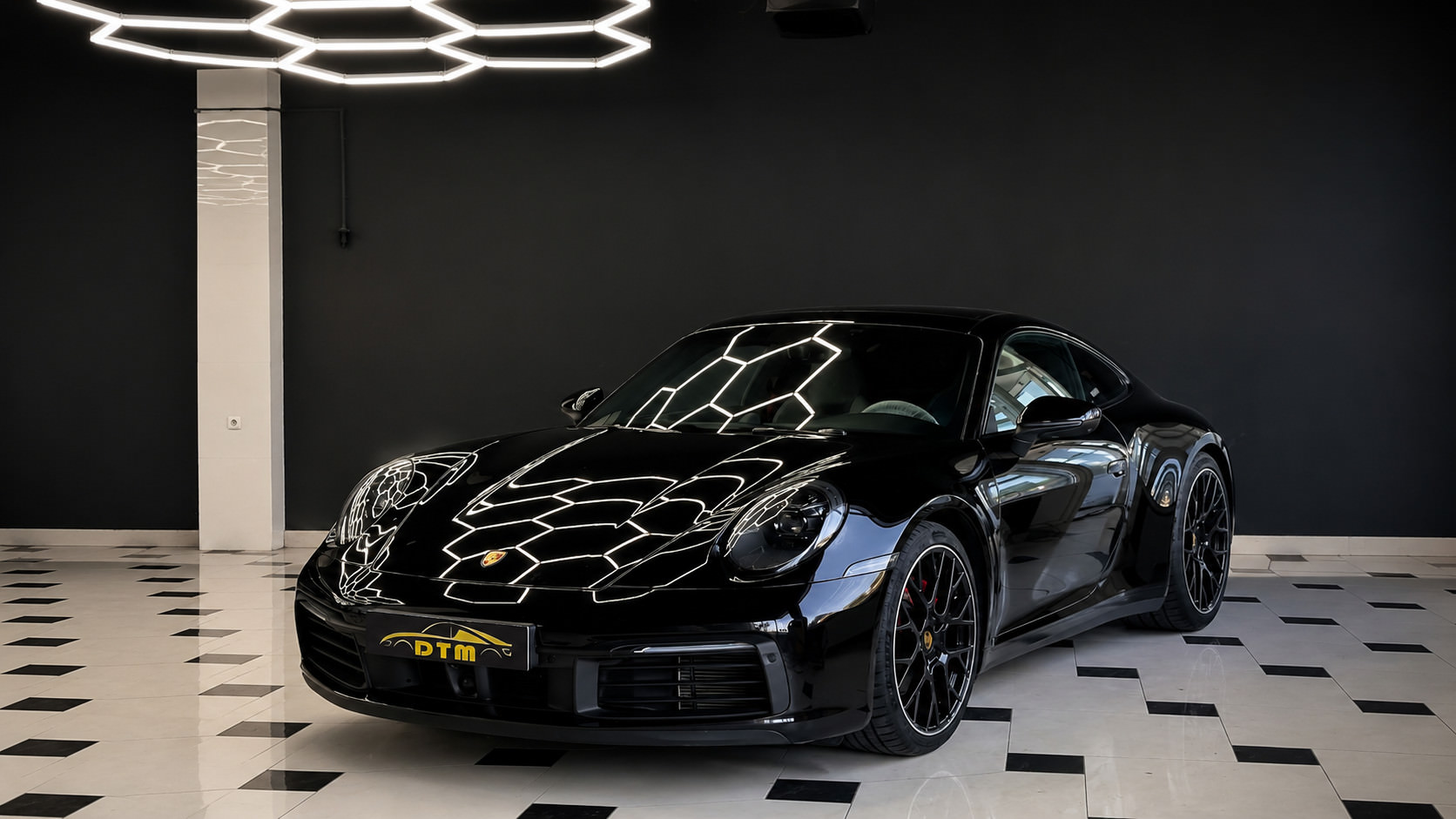 Porsche 911 в цветной полиуретан